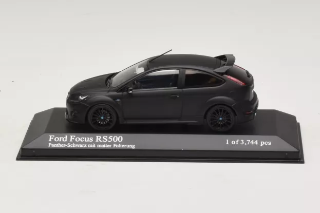 Minichamps Ford Focus Rs500 2010 Black Seats 1:43 400088104